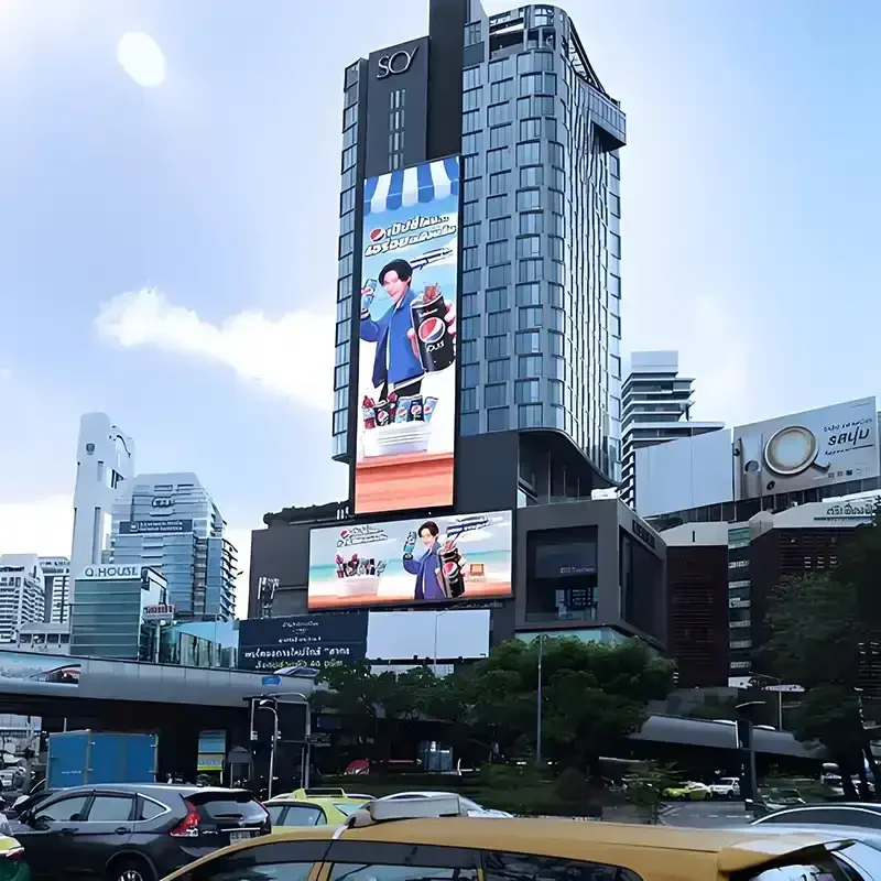 Outdoor advertising screen-P2.5 outdoor LED screen gallery image 4