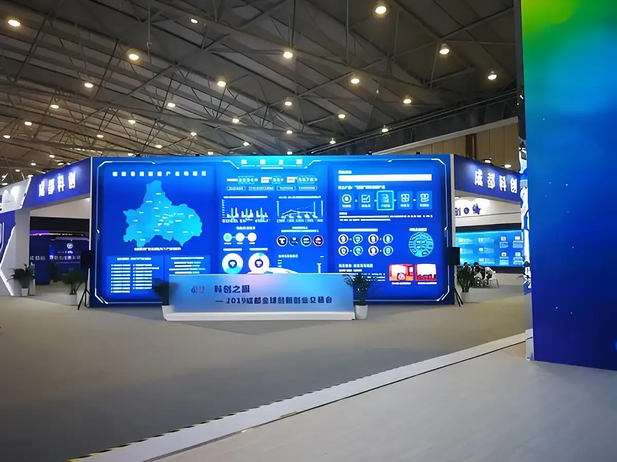Common Challenges at Corporate Events and Why LED is the Better Solution Common Challenges at Corporate Events and Why LED is the Better Solution