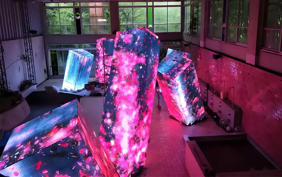 P2.5 Creative LED Display P2.5 Creative LED Display
