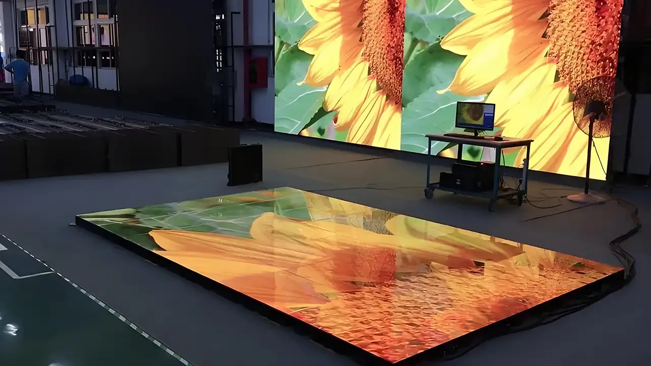 Event LED Screen vs Traditional Projection Systems